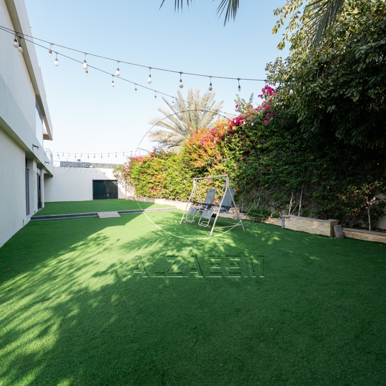 VIP | Upgraded Villa | Corner Single Row | Jacuzzi