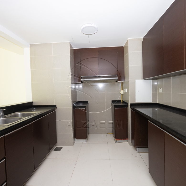 Vacant | High Level ! 3BR + Maid | Sea View