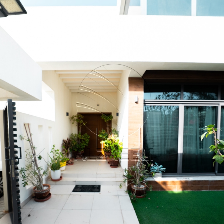 VIP | Upgraded Villa | Corner Single Row | Jacuzzi