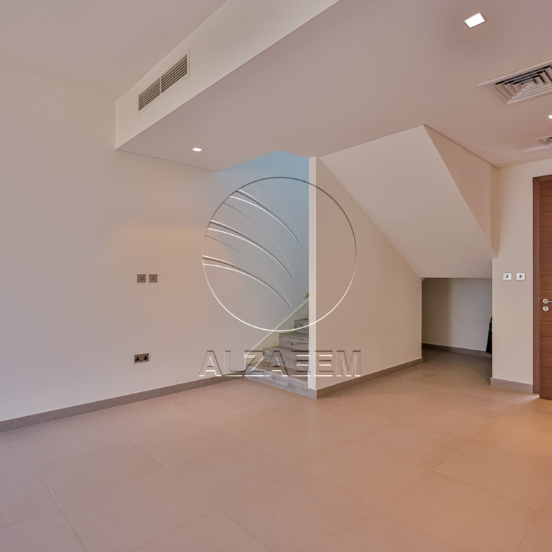 HOT! Single Row | Rented with Refund | High ROI