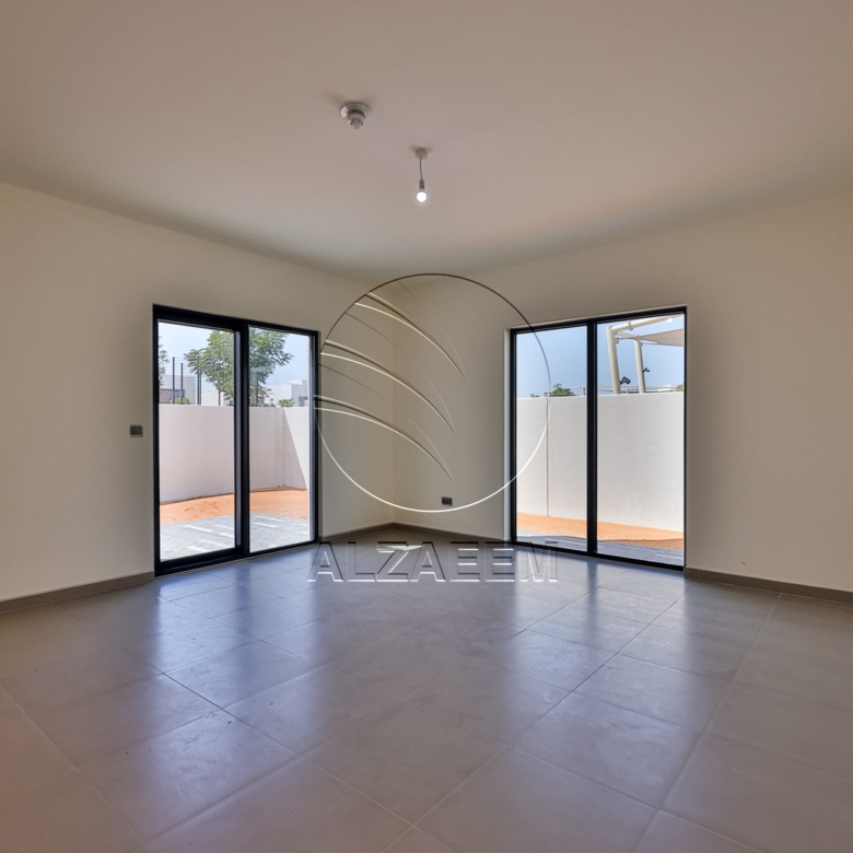 Single Row CORNER | Premium and High End Location