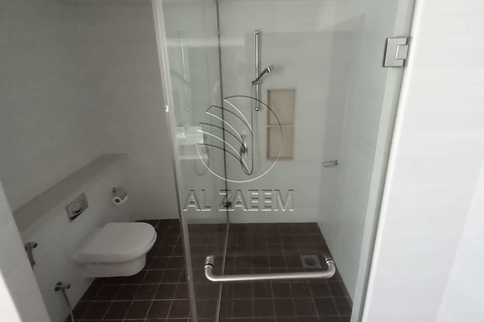 High Level Unit | Tenanted | Urban View