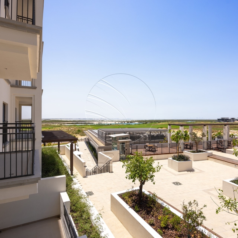 Sea and Golf Views | VACANT | Up to 3 Payments