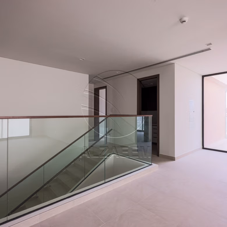 HOT! Corner Villa | Prestigious Gated Community