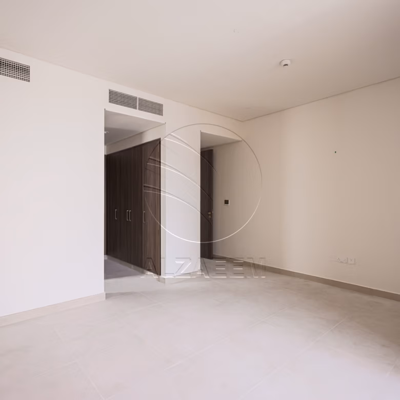HOT! Corner Villa | Prestigious Gated Community