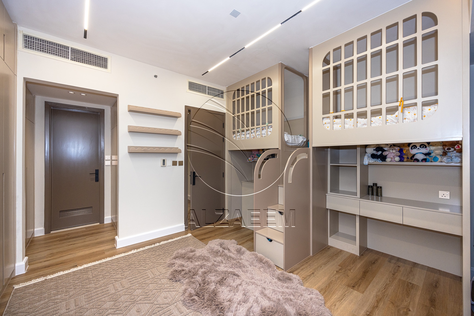 √ FURNISHED! Modified 2BR+Maid | Sea View √