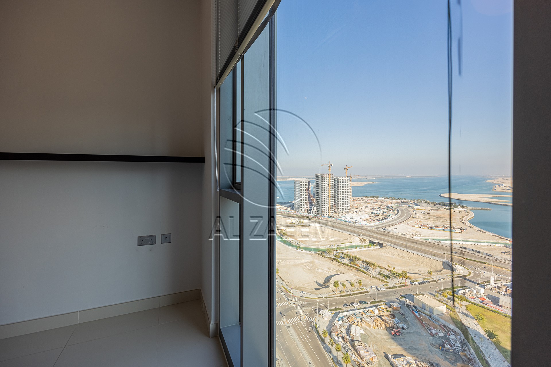 3BR+Maid Room | Partial Sea View | High Level
