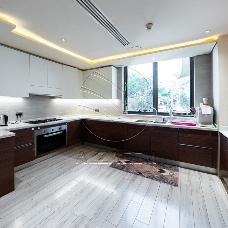 VIP | Upgraded Villa | Corner Single Row | Jacuzzi