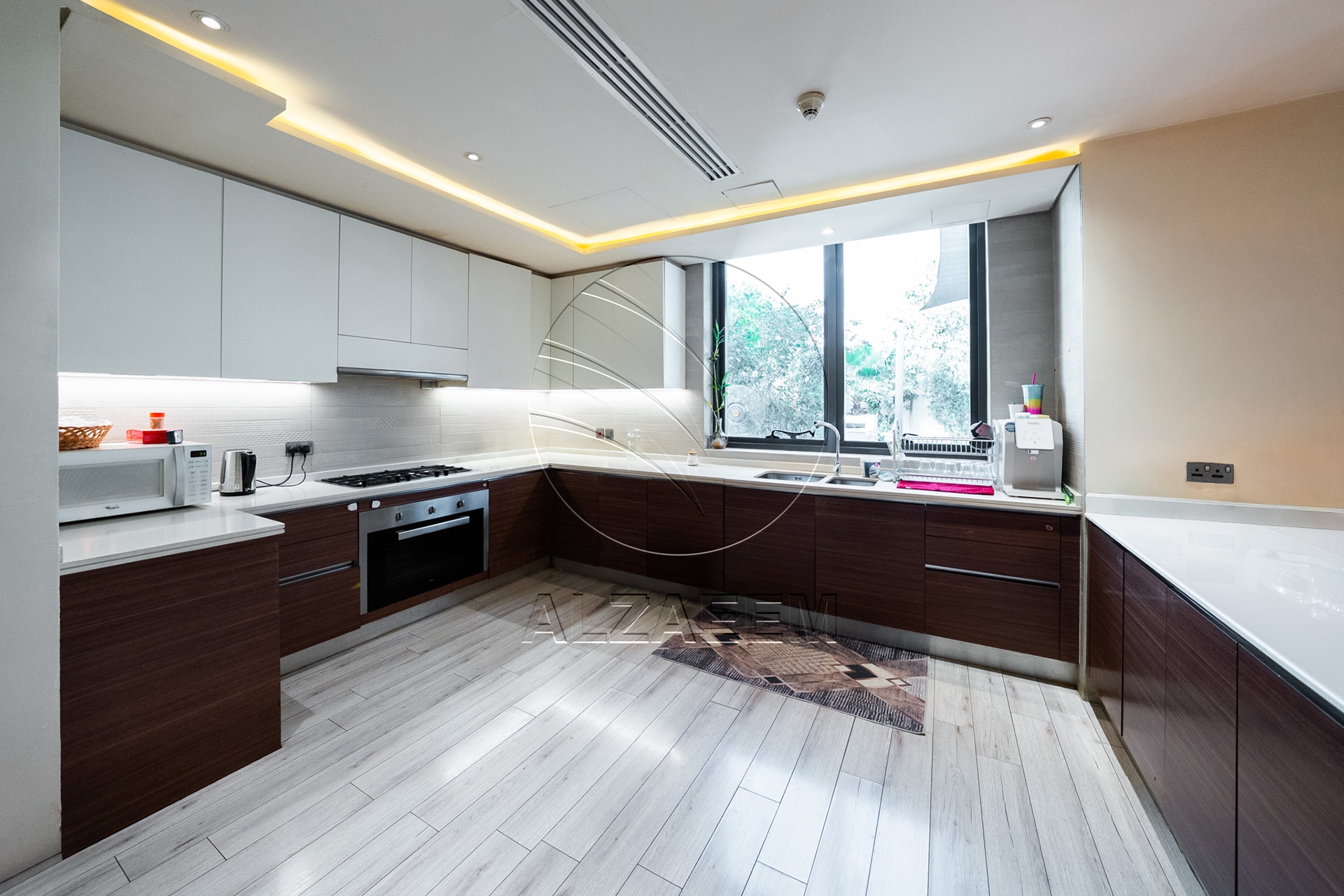 VIP | Upgraded Villa | Corner Single Row | Jacuzzi