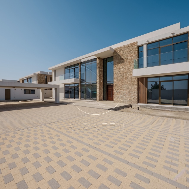 √Seafront VIP Villa | Single Row Corner Big Plot√