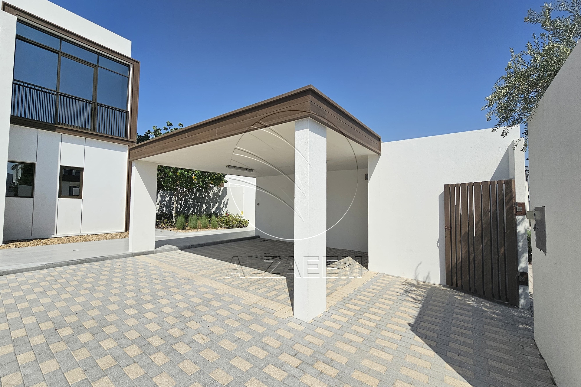 Stunning Location | 4BR+M+D | Vacant Soon!