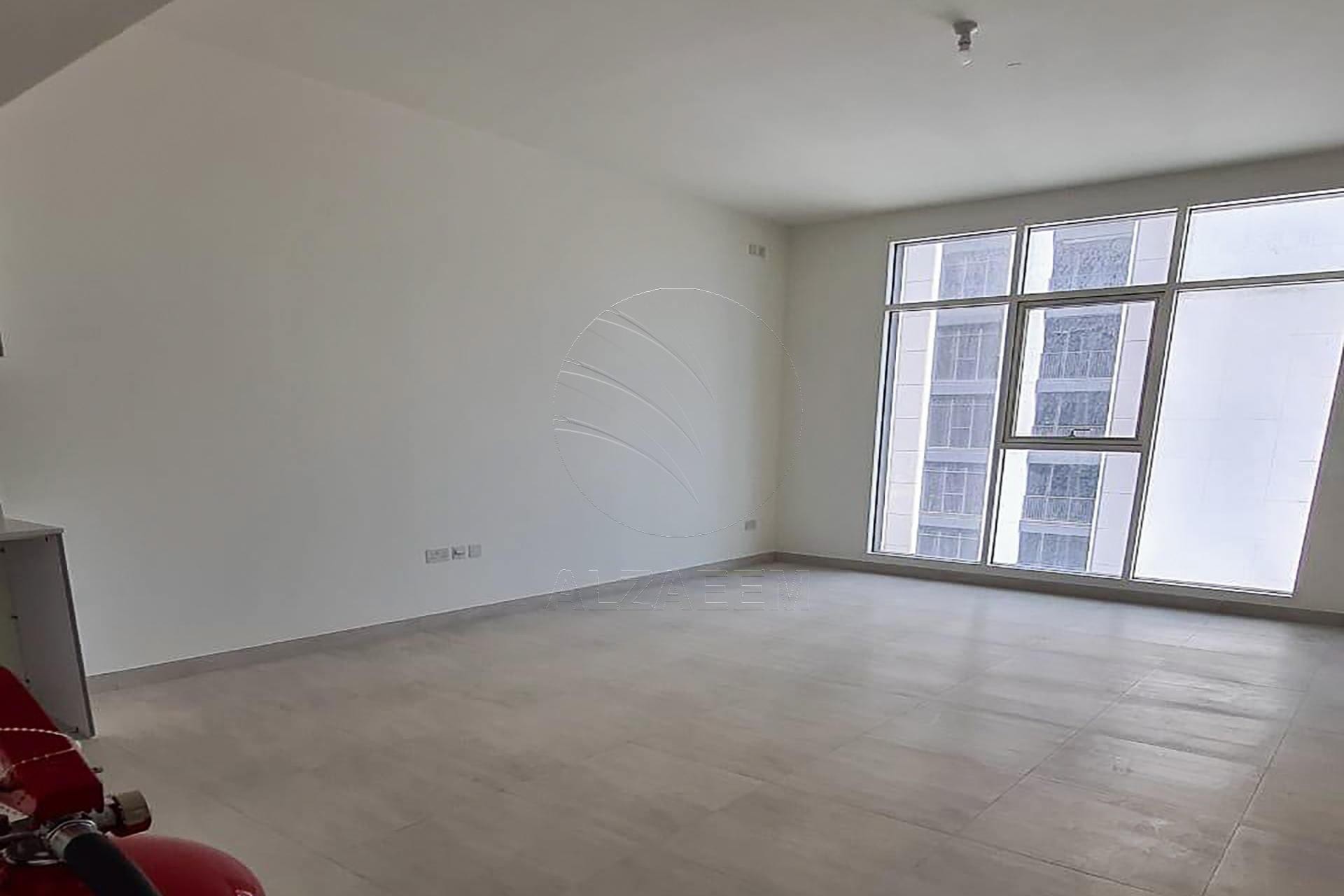 √ Waterfront Views | High Level and Vacant Unit √