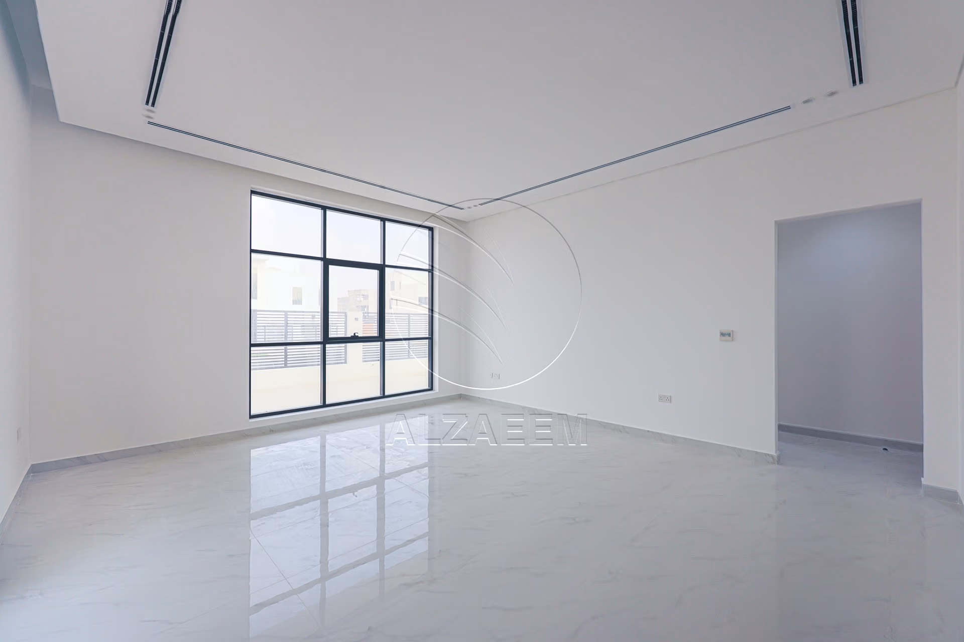 Corner | High Quality Finishing| High Ceiling