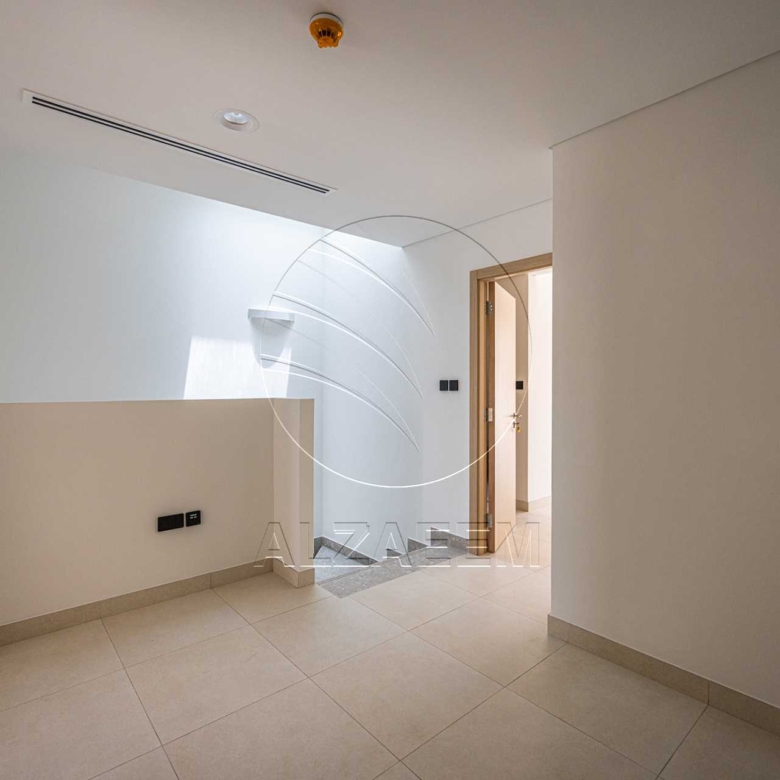 EXCLUSIVE! Spacious 2BR+Maid | Single Row Mid