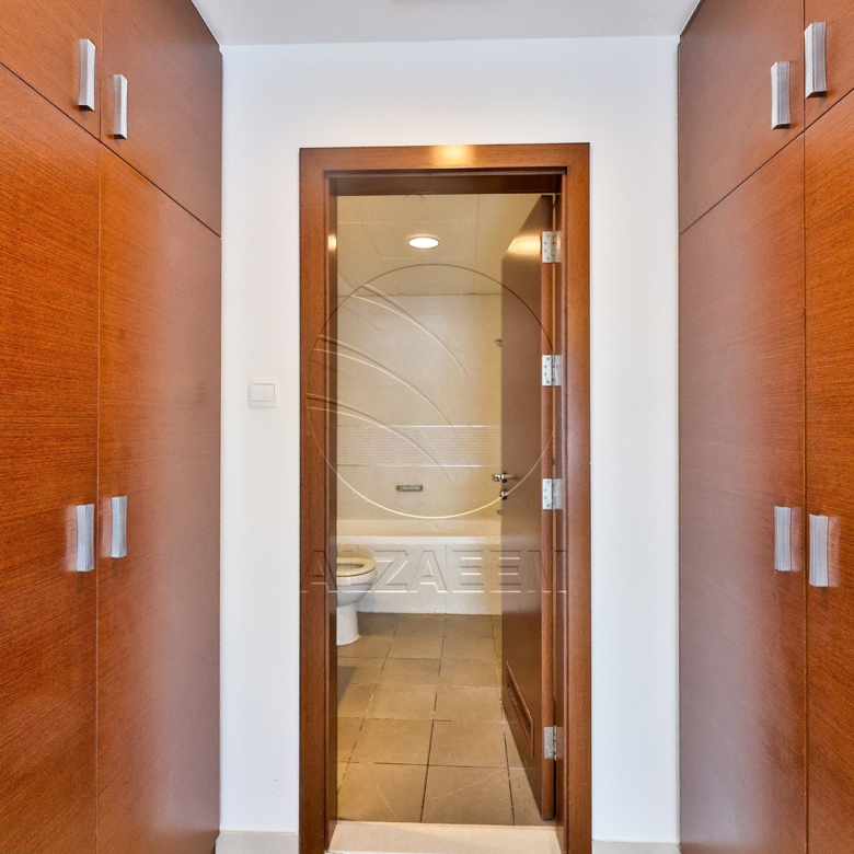 Sea View | High Floor | VACANT | Up to 4 Payments