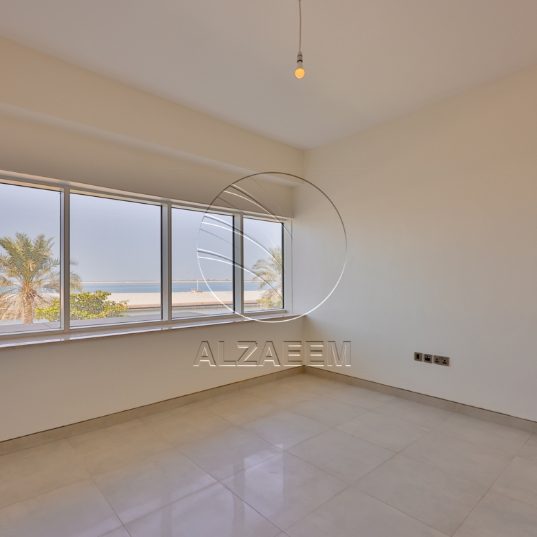 UPCOMING | Full Sea View | 2 Payments