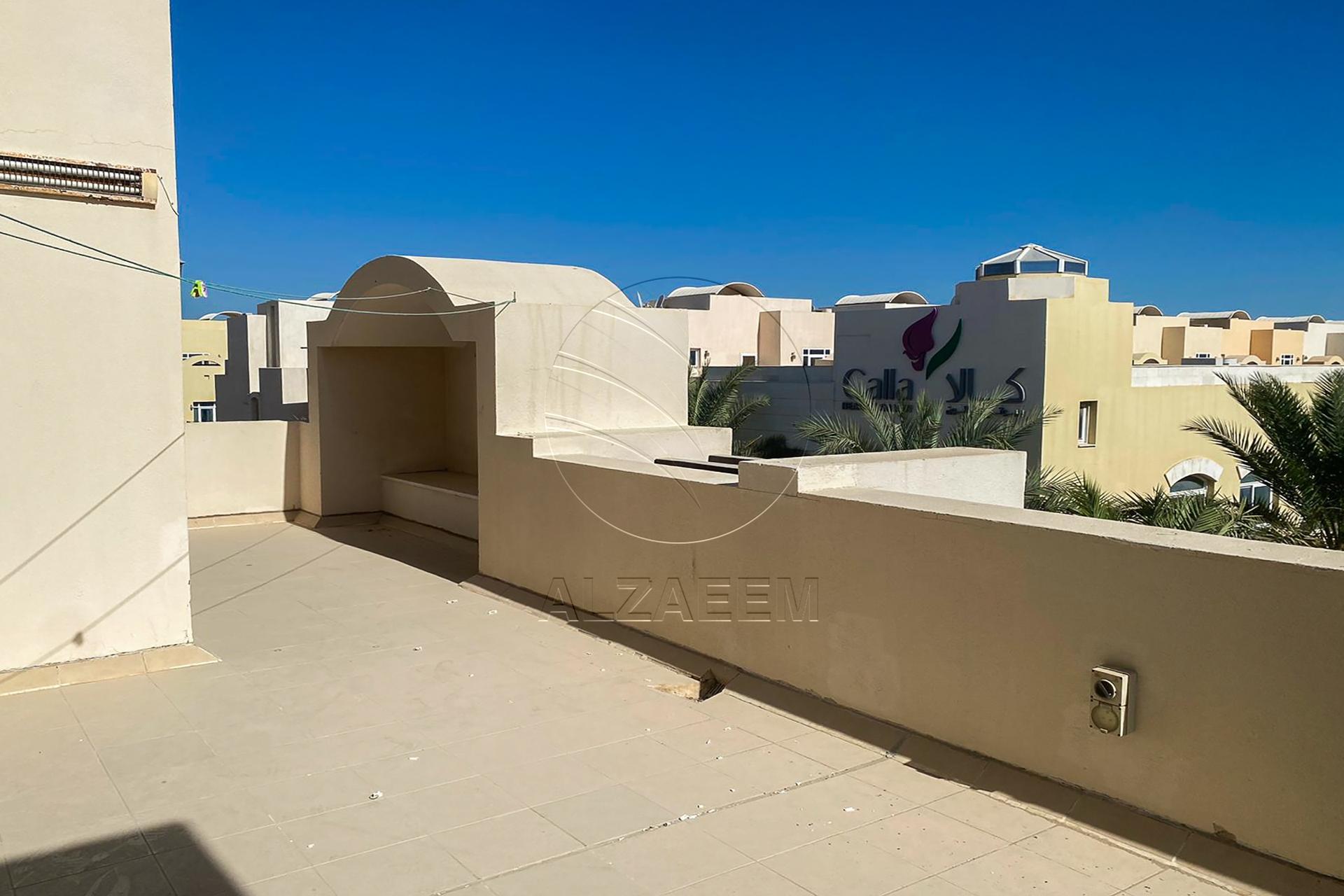 √ Tenanted Villa Opposite the Community Center √