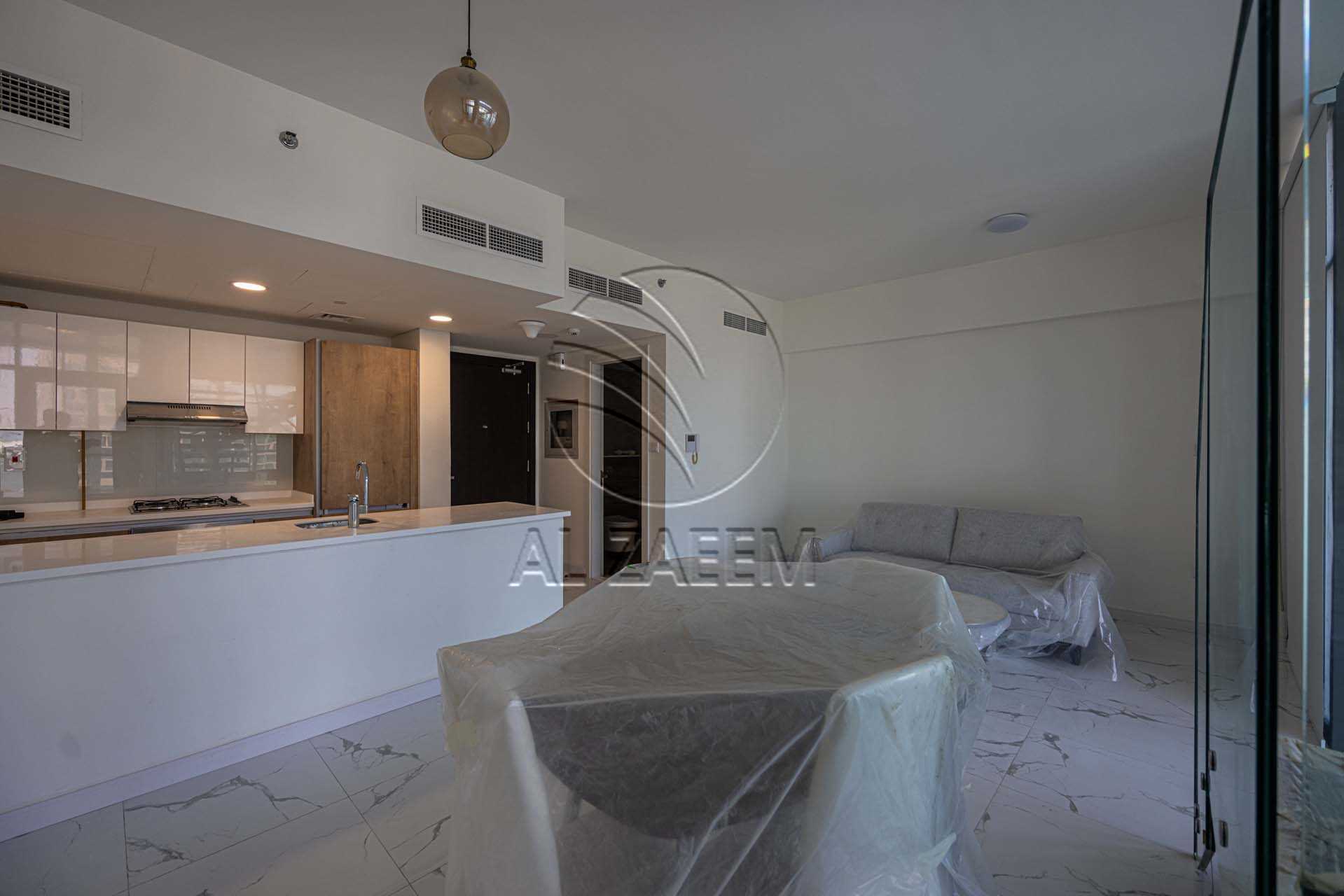 Fully Furnished Loft | Full Canal View | Rented