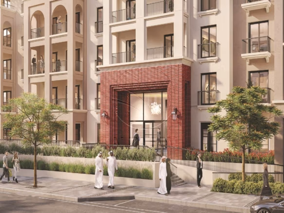 Price Dropped | Overlooking Courtyard | Big Layout
