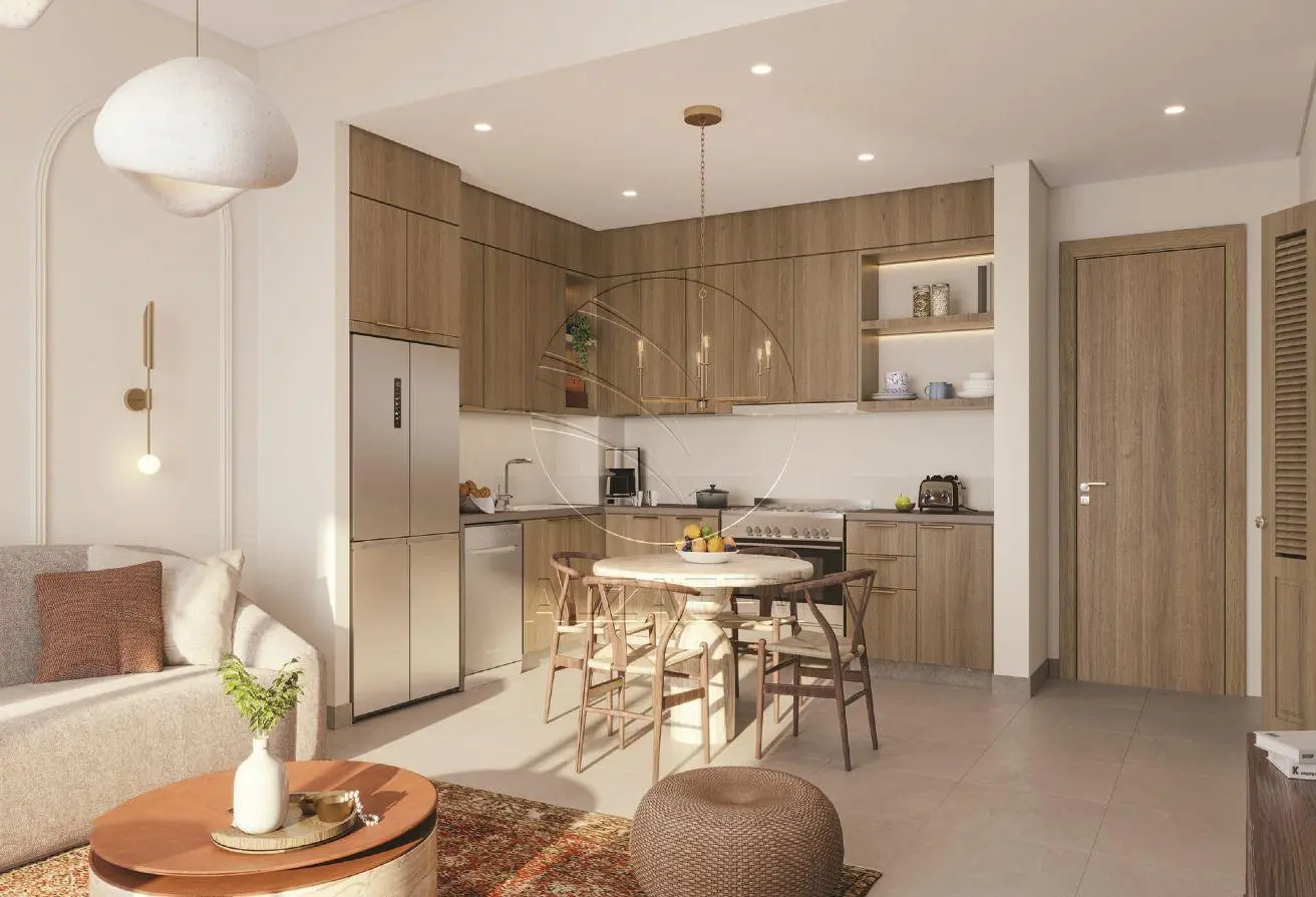 Price Dropped | Overlooking Courtyard | Big Layout