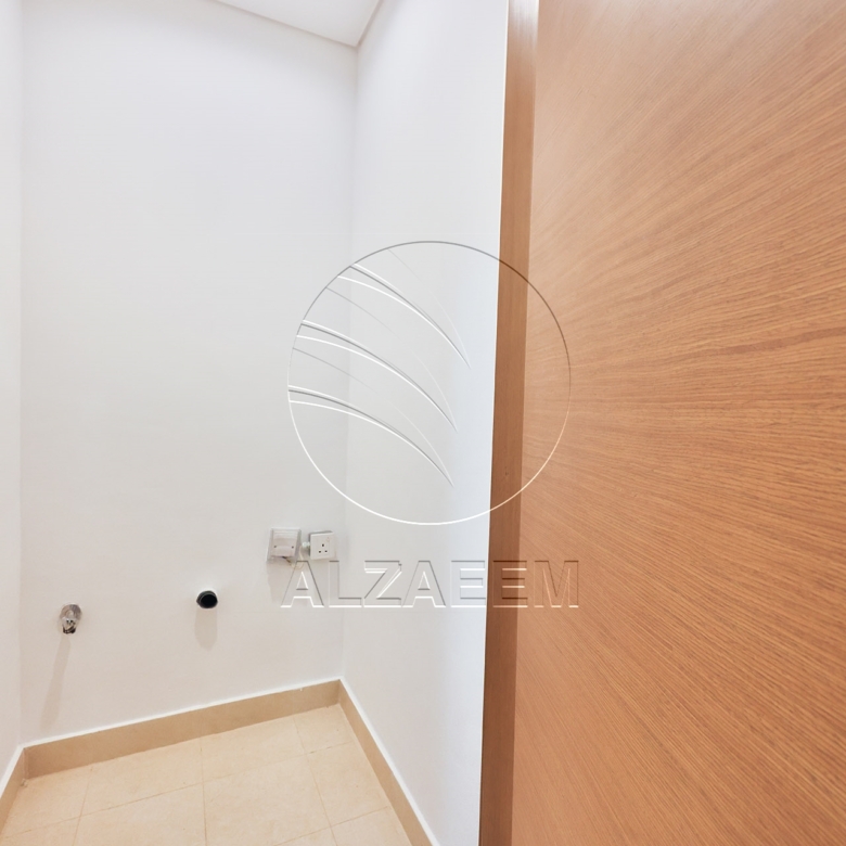 Move-in Ready | On High Floor | Stunning Views