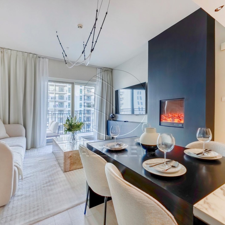 Fully Furnished | Seaworld View | Prime Location