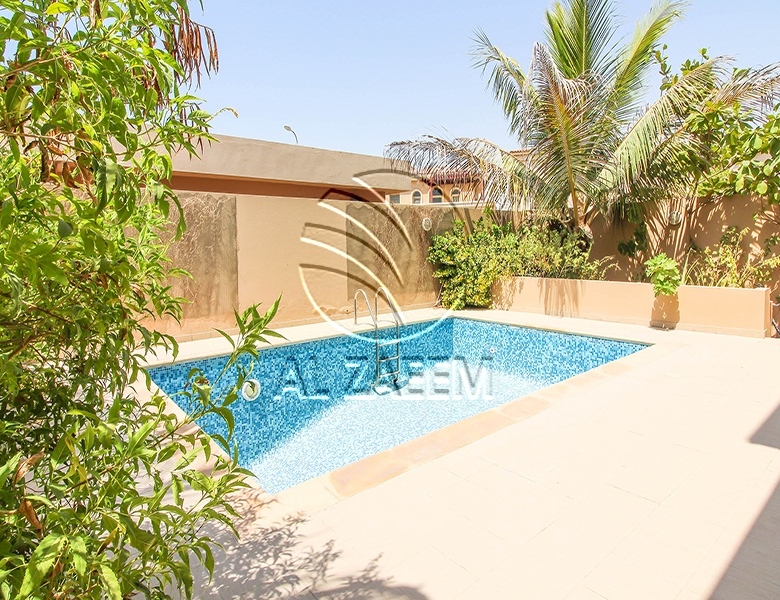 Single Row | 4BR Villa | Pool and Garden