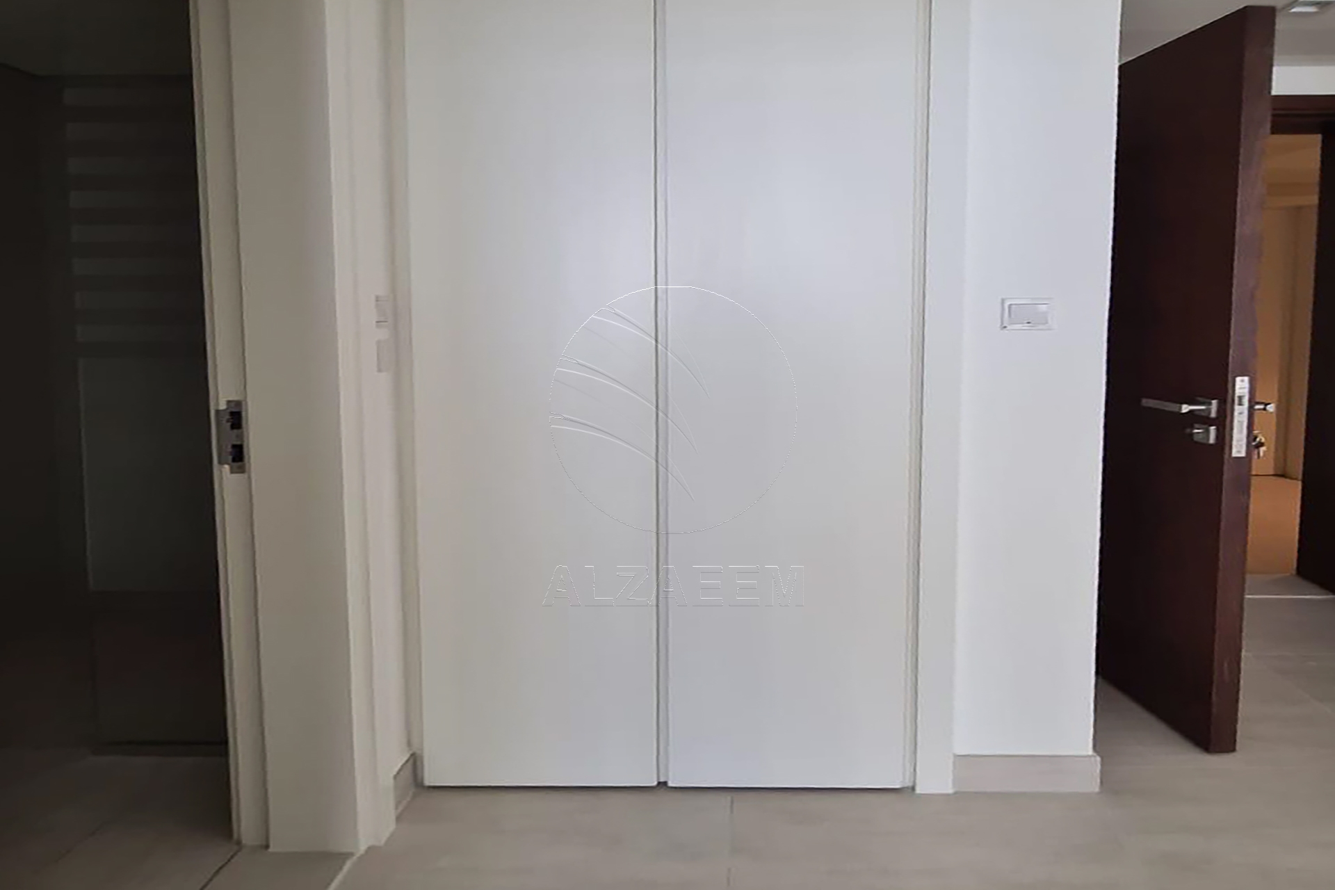 √ Waterfront Views | High Level and Vacant Unit √