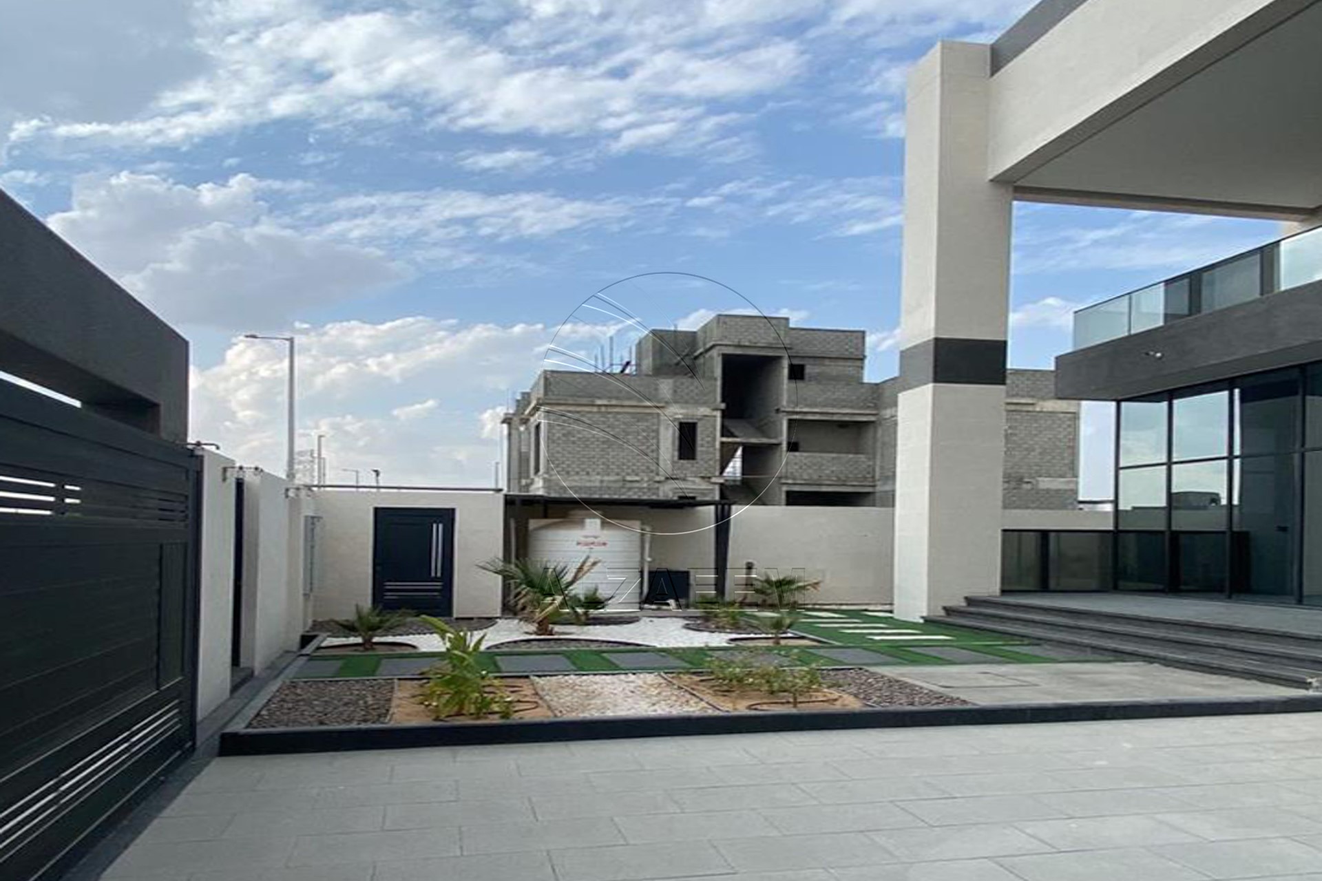 √ Landscaped Area | 6 Masters | Modern Finishing √