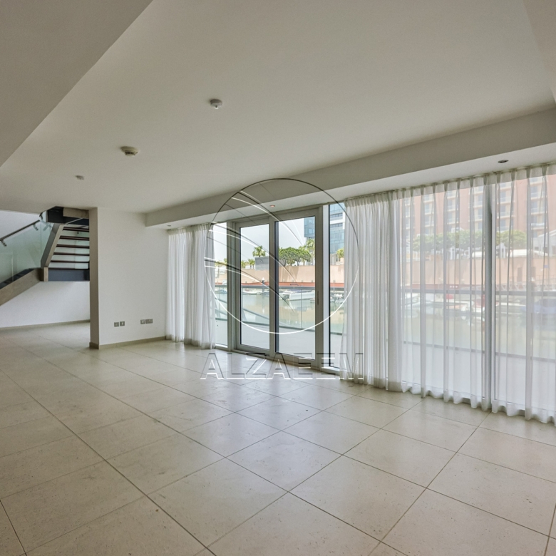 Waterfront | Spacious Deck overlooking the Marina