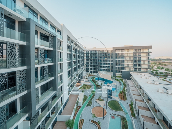 FURNISHED! Overlooking the Pool | Up to 2 Payments