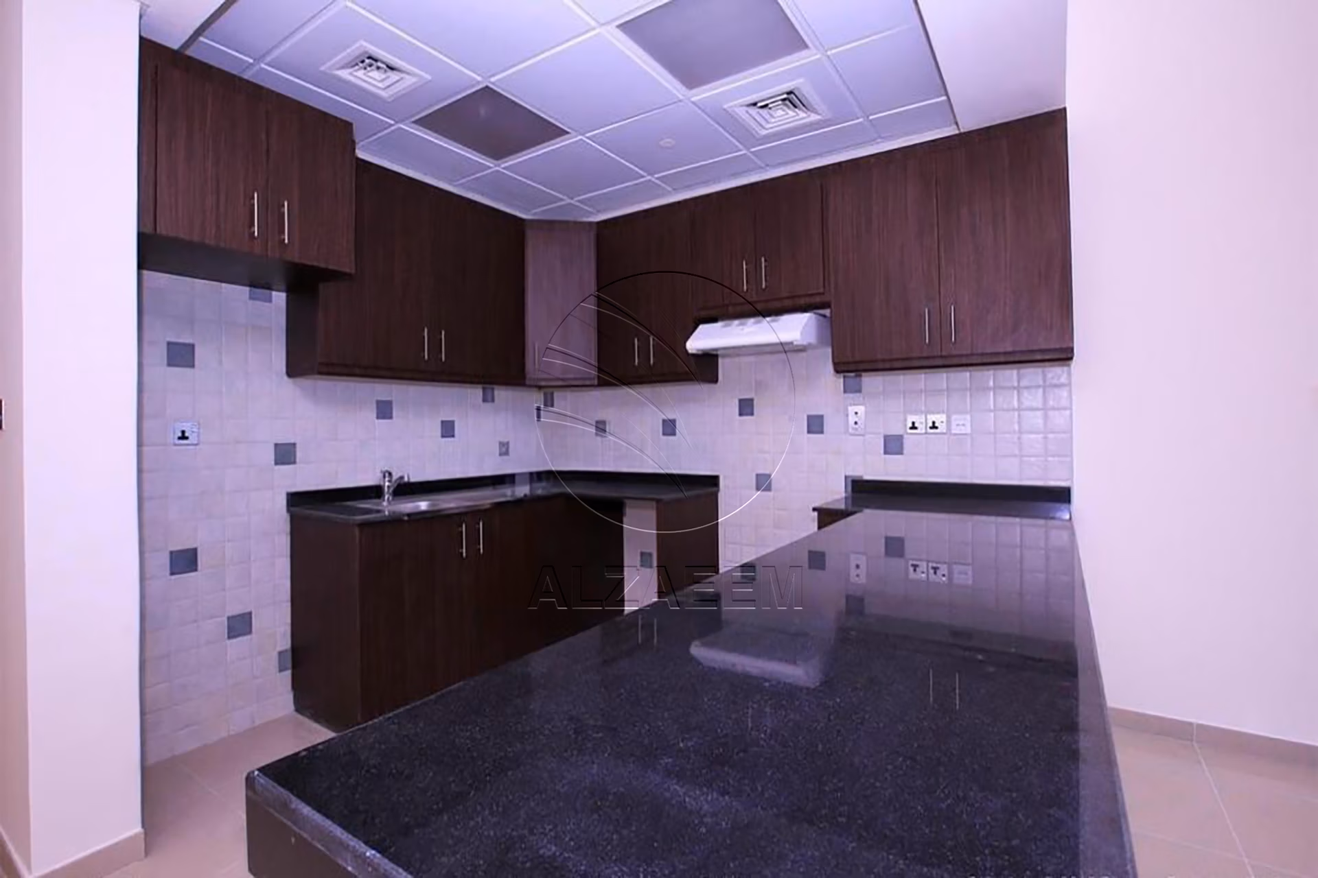 VACANT! Mangrove View | Higher Floor
