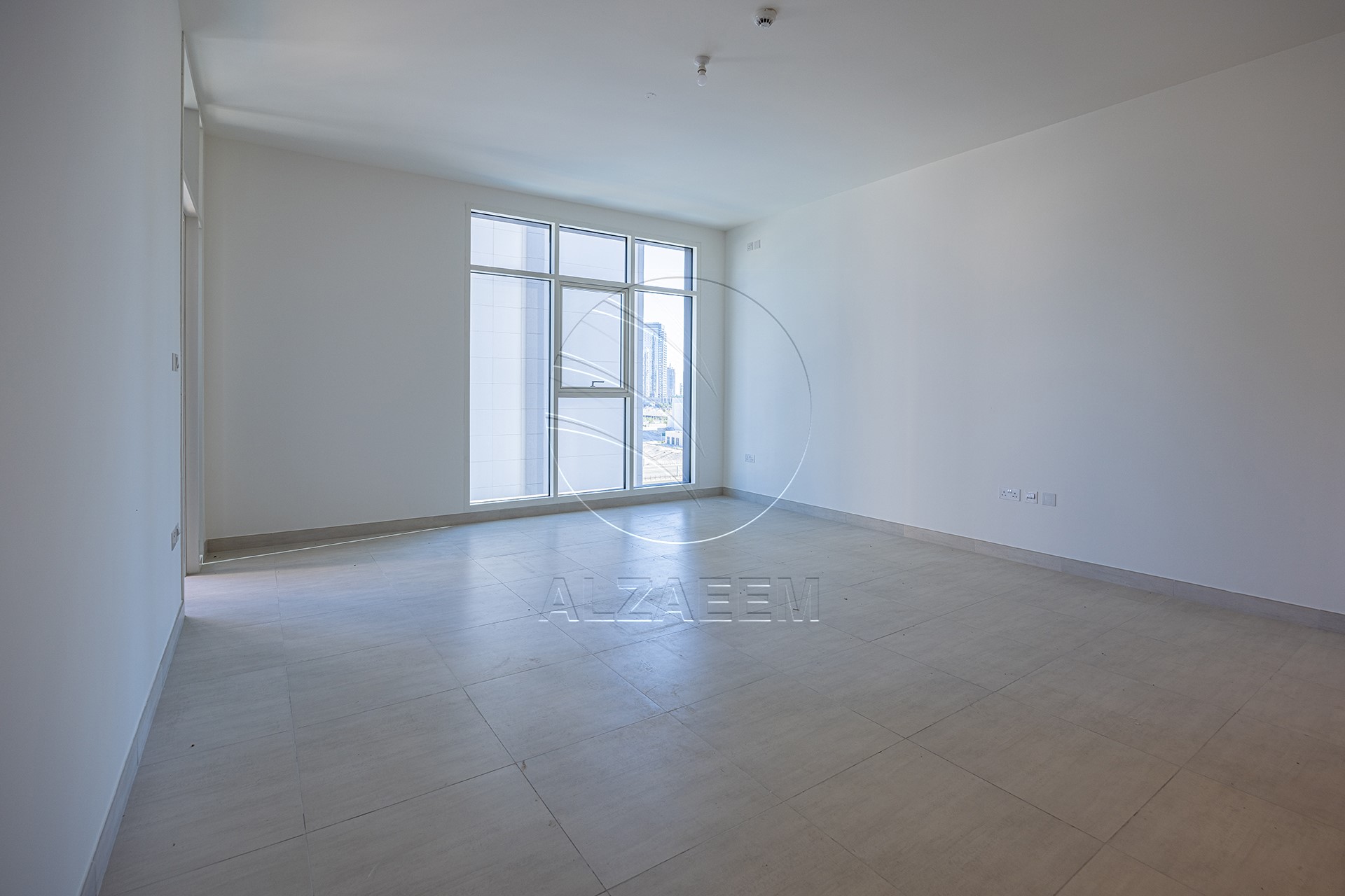Partial Canal View | VACANT | Up to 3 Payments