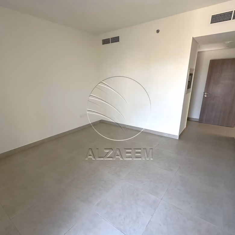√Pool and NYU View | VACANT SOON | Great Location√