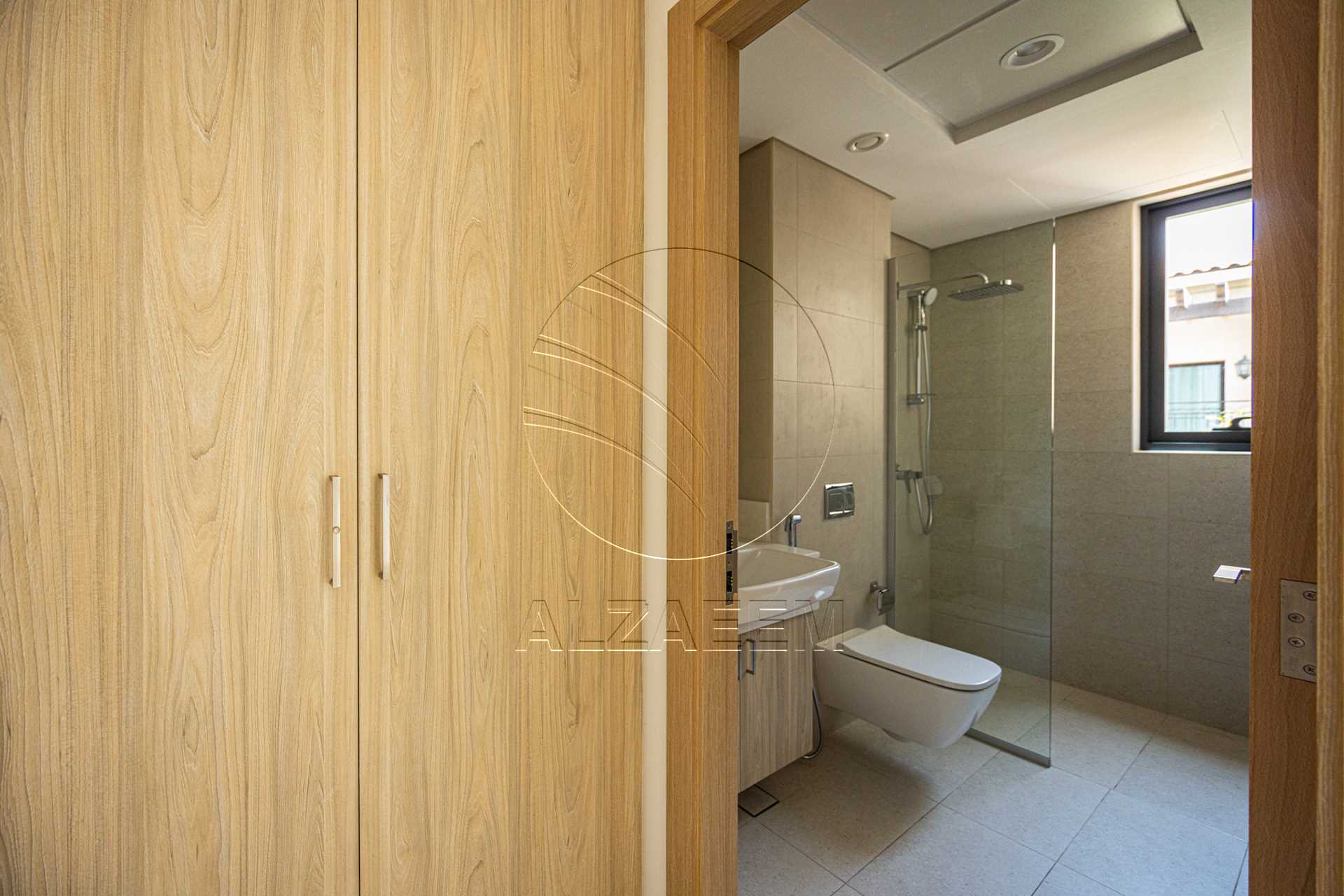 EXCLUSIVE! Spacious 2BR+Maid | Single Row Mid