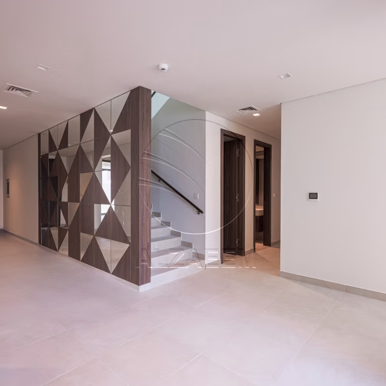 HOT! Corner Villa | Prestigious Gated Community