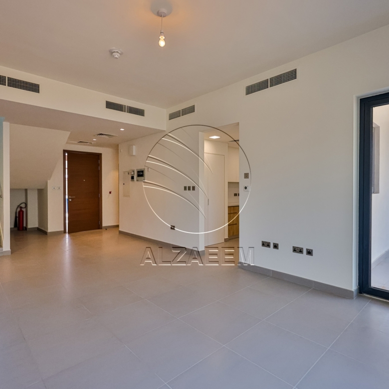 HOT! Single Row | Rented with Refund | High ROI