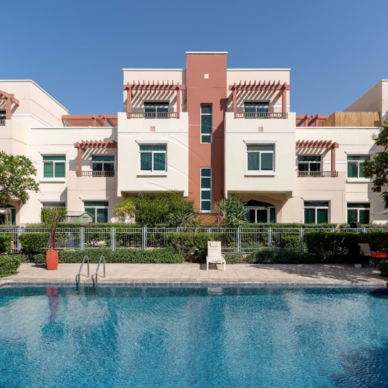 √ Corner 2BR | HOT DEAL | High ROI √