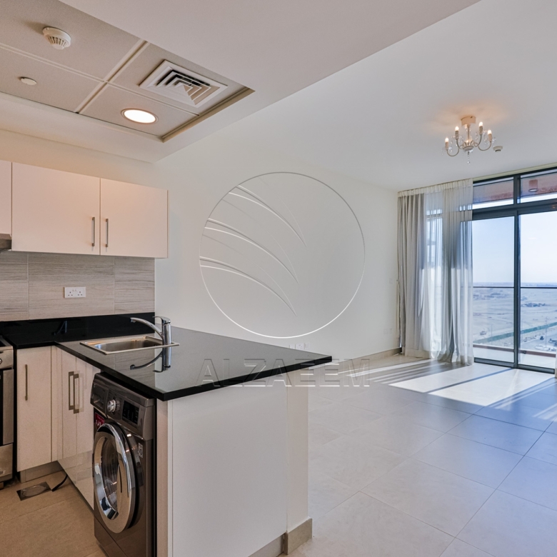 High Level + Exclusive! White Goods+ Nice Views