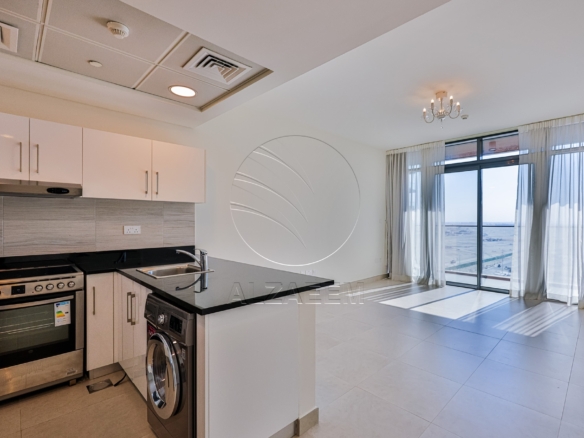 High Level + Exclusive! White Goods+ Nice Views