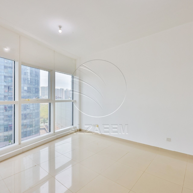 VACANT | 2 Payments | Urban View