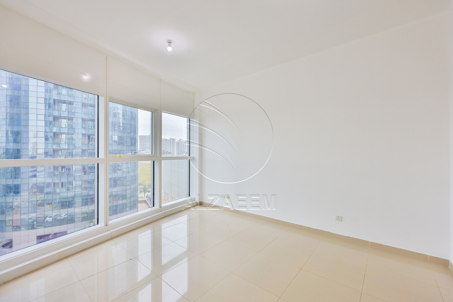 VACANT | 2 Payments | Urban View