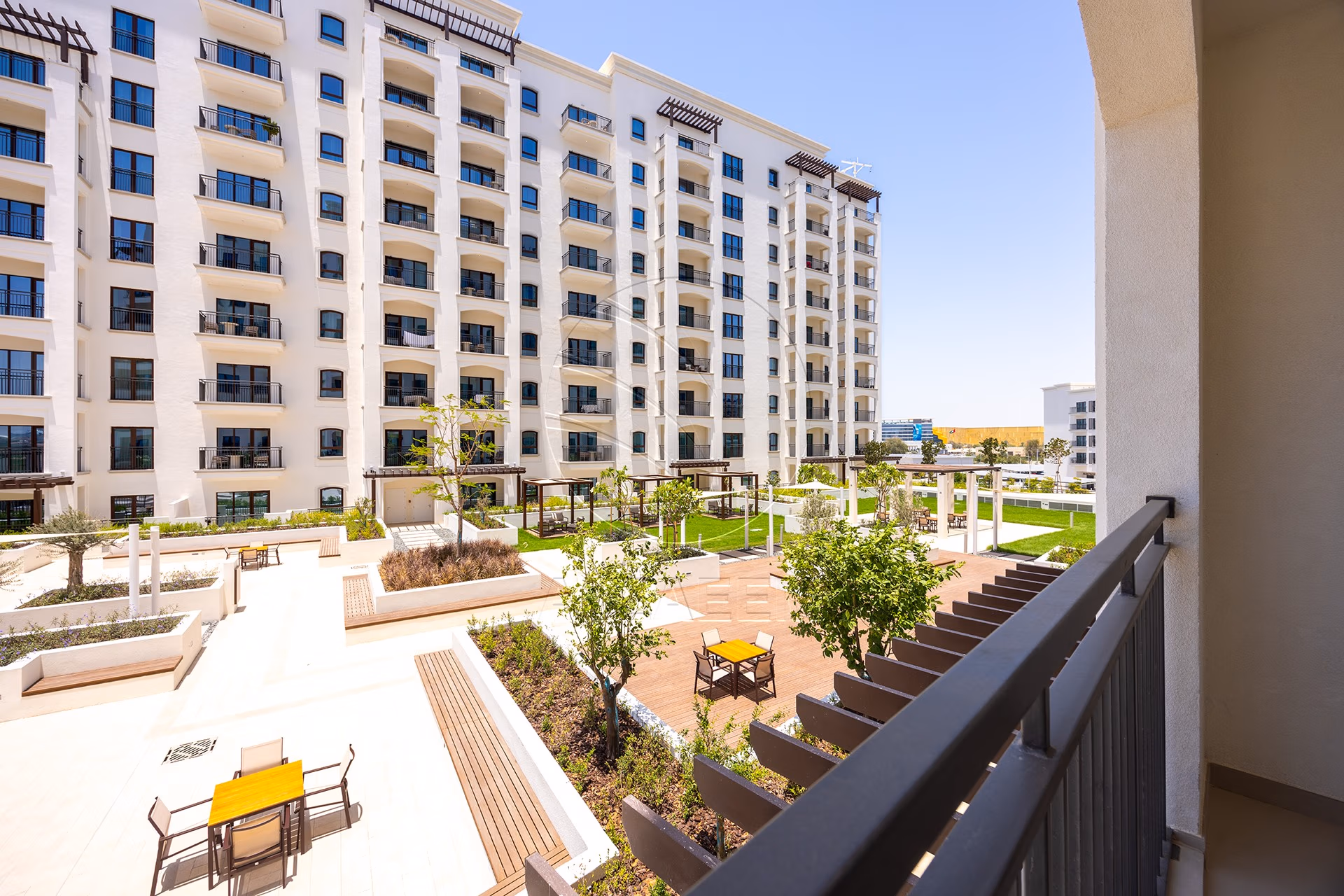 Sea and Golf Views | VACANT | Up to 3 Payments