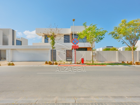 VACANT 4BR with Maid & Driver Room | Family Home!