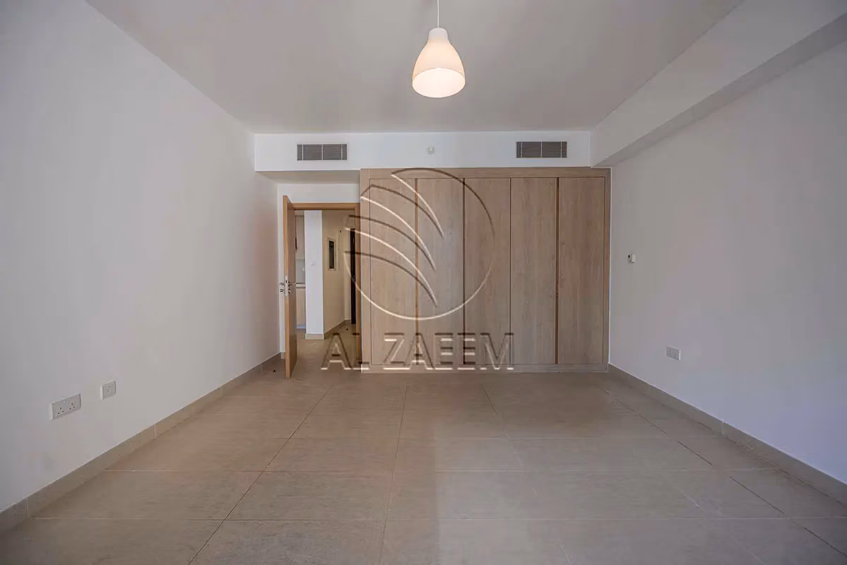 UPCOMING | High Level | Spacious Balcony