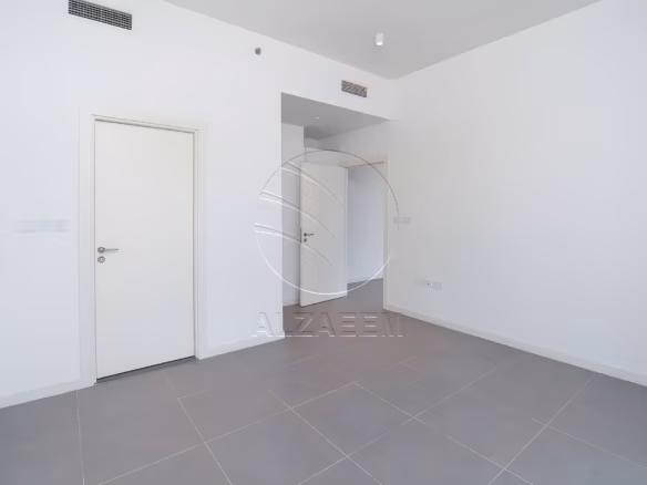 √ Full Canal View | Stunningly Designed Unit √