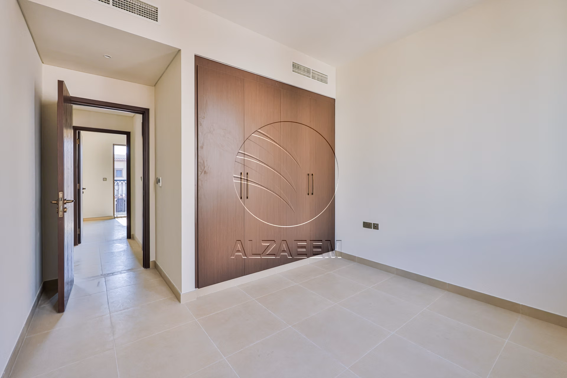 √ CASARES | Single Row Mid | Near the Garden √