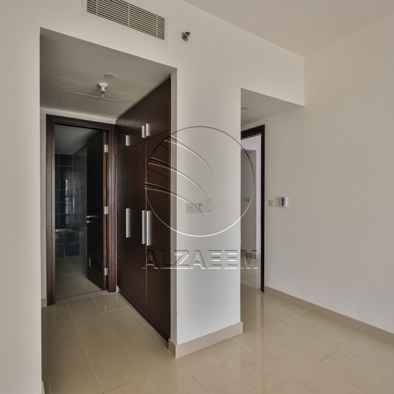 HIGH Level | BIG LAYOUT | Balcony | Open Kitchen