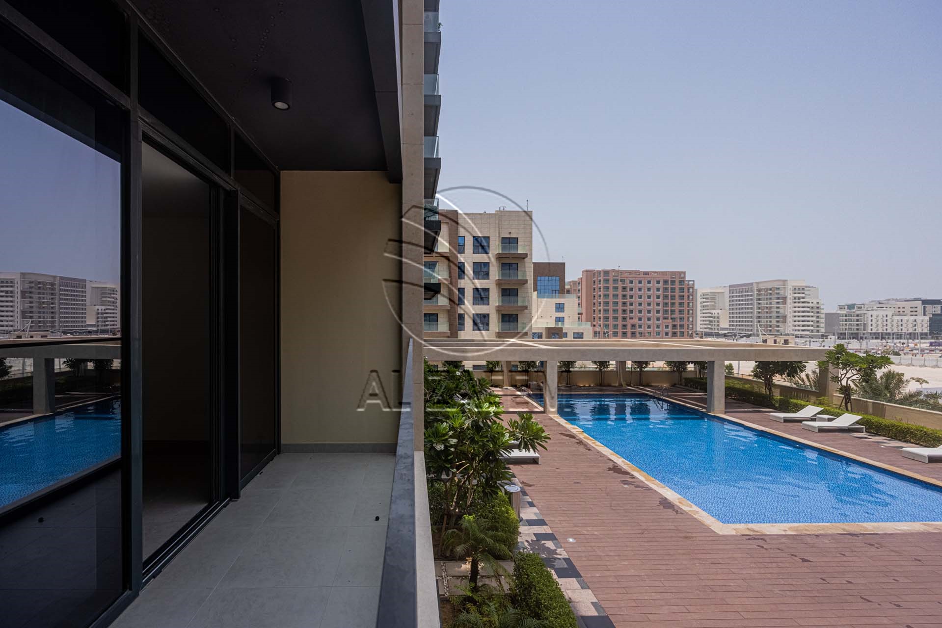 Vacant | DUPLEX | Facing The Pool | 4 payments