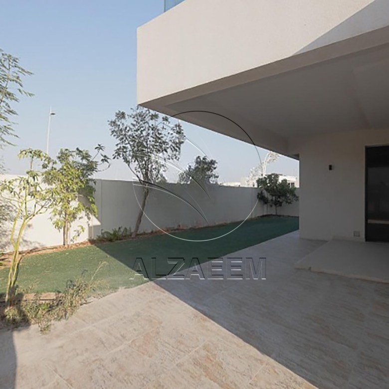 √Single Row Corner | Type 1 | Landscaped Garden√